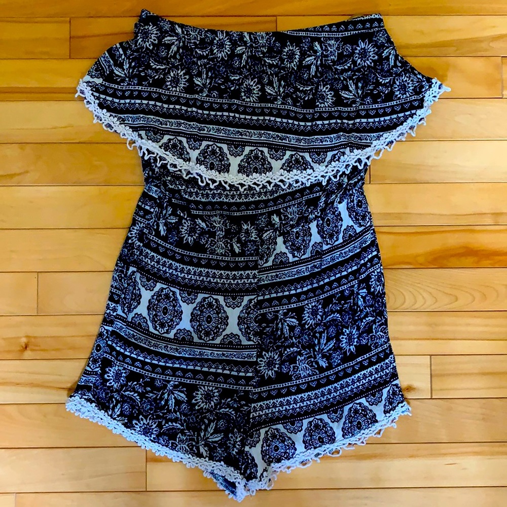 Size small navy and white off the shoulder romper